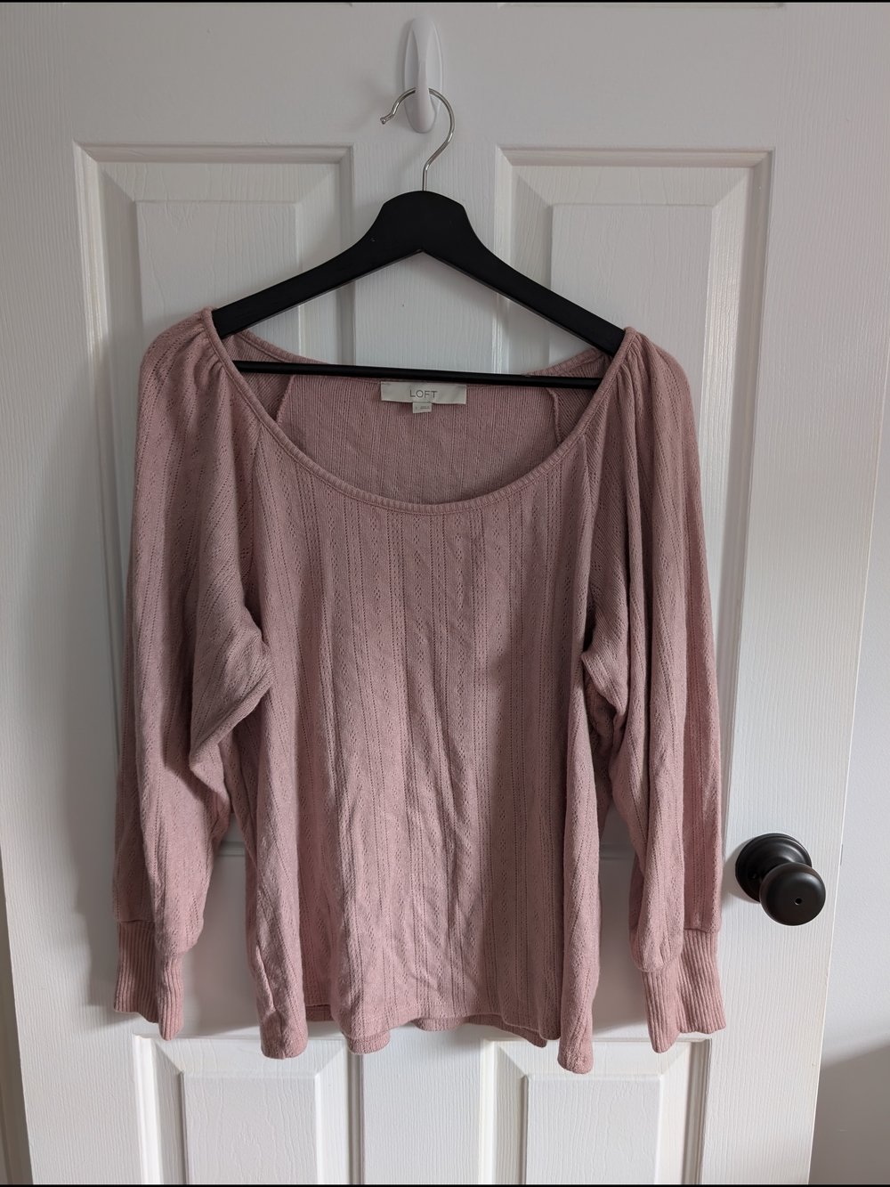 LOFT Women's Dusty Rose Scoop Neck Long Sleeve Knit Top Large